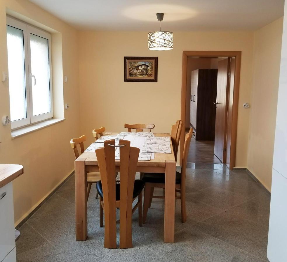 A Spacious 3 Bedroom Apartment In Bad Abbach/Regensburg المظهر الخارجي الصورة